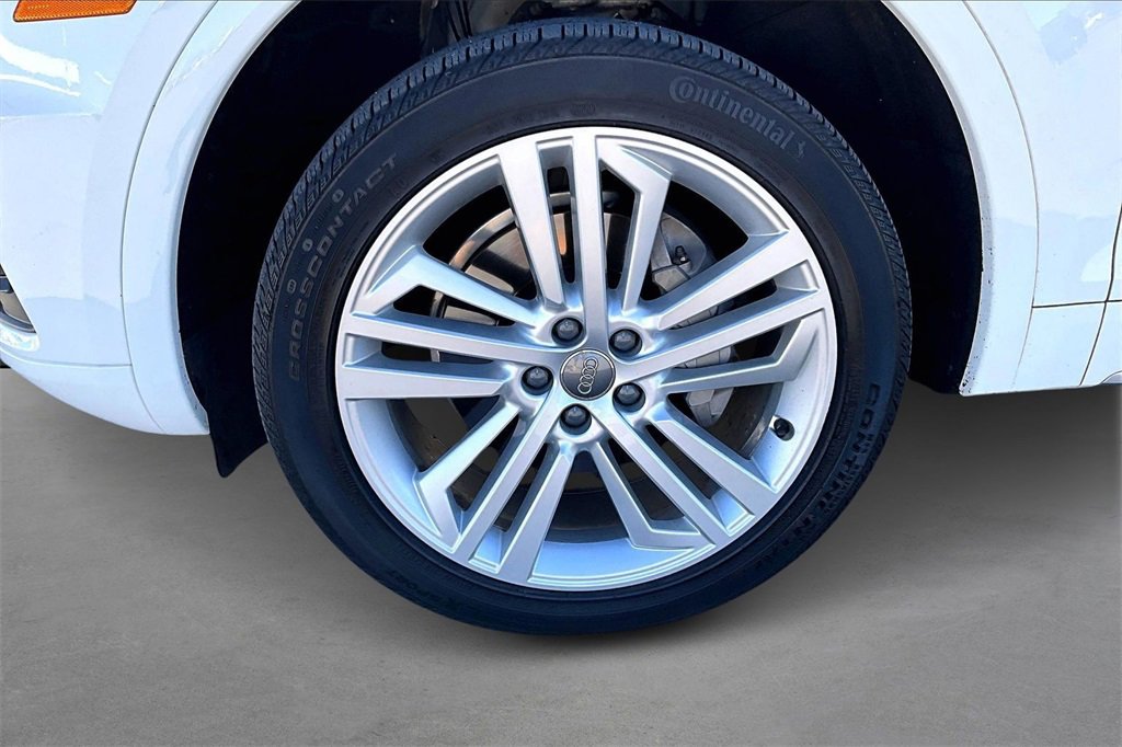 Used 2020 Audi Q5 2.0T Premium Plus image 11