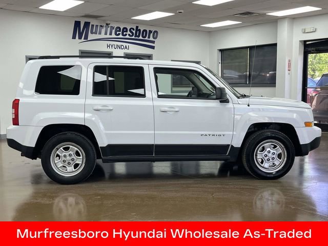 Used 2015 Jeep Patriot Sport w/ Power Value Group image 4