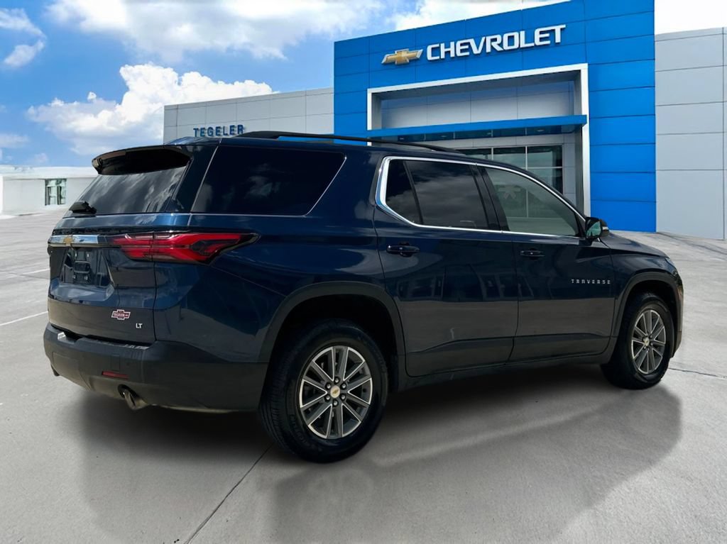 Used 2022 Chevrolet Traverse LT FWD image 5