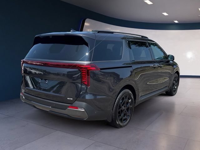 Certified 2025 Kia Carnival SX Prestige FWD image 5
