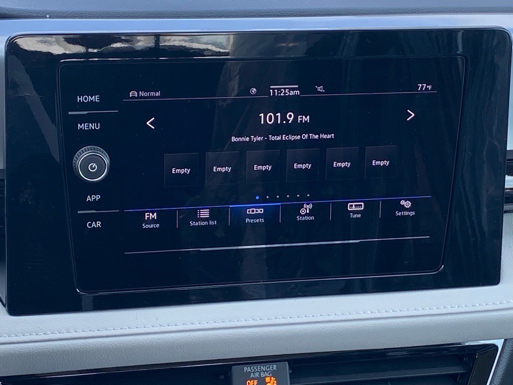 New 2025 Volkswagen Taos S image 4