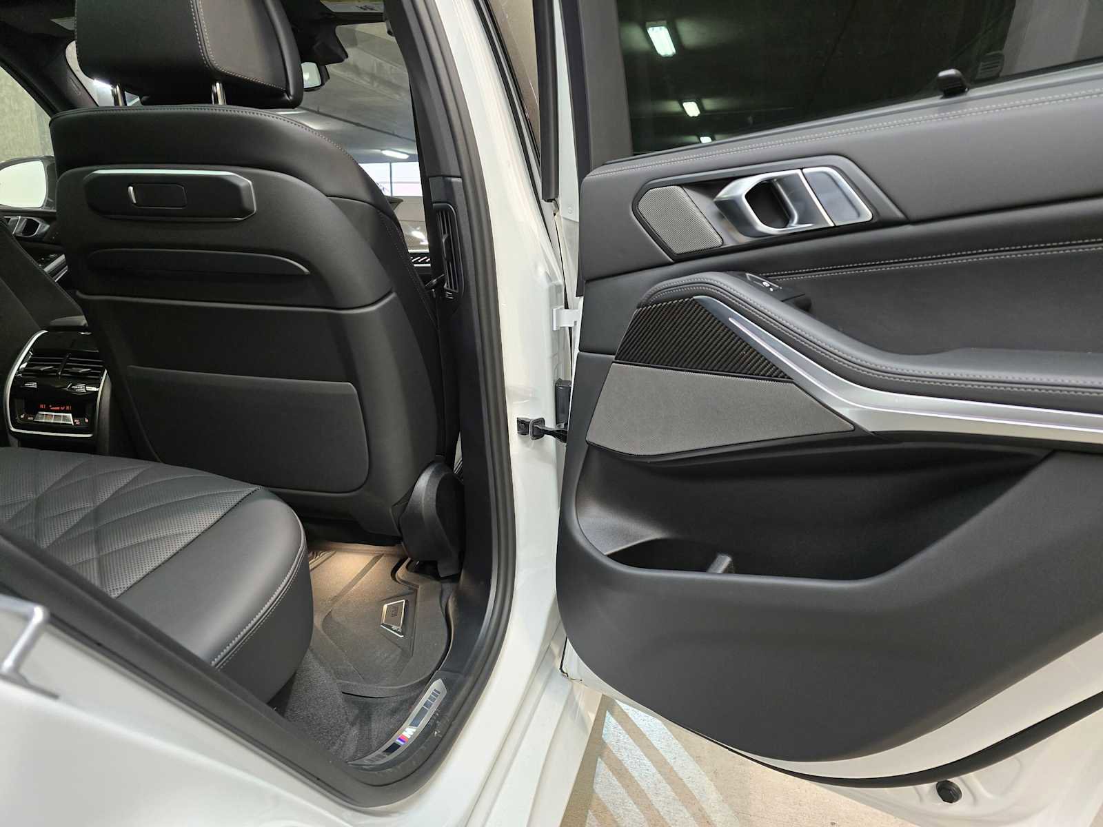 New 2026 BMW X5 M60i AWD/4WD image 58