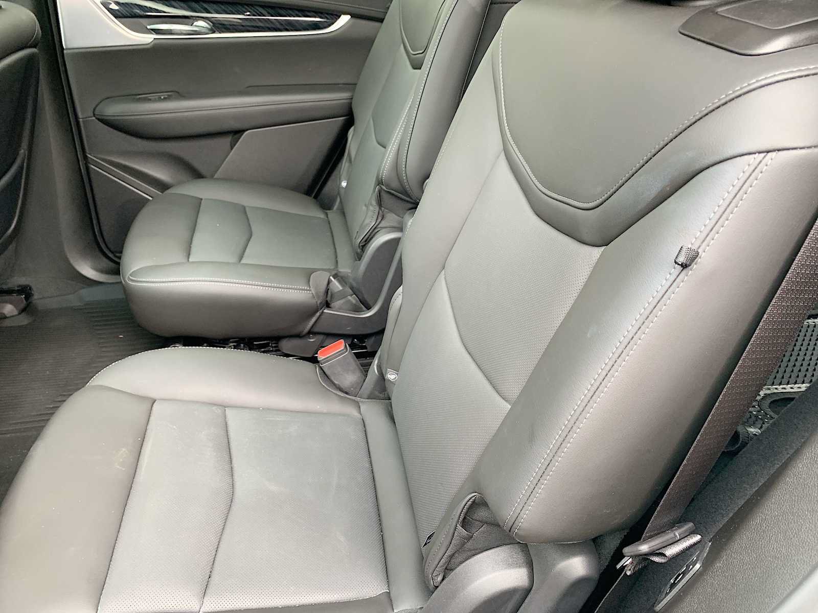 Certified 2024 Cadillac XT6 Premium Luxury w/ Technology Package AWD/4WD image 26