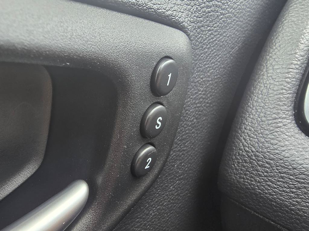 Used 2021 Jeep Compass Limited w/ Elite Interior Group AWD/4WD image 21