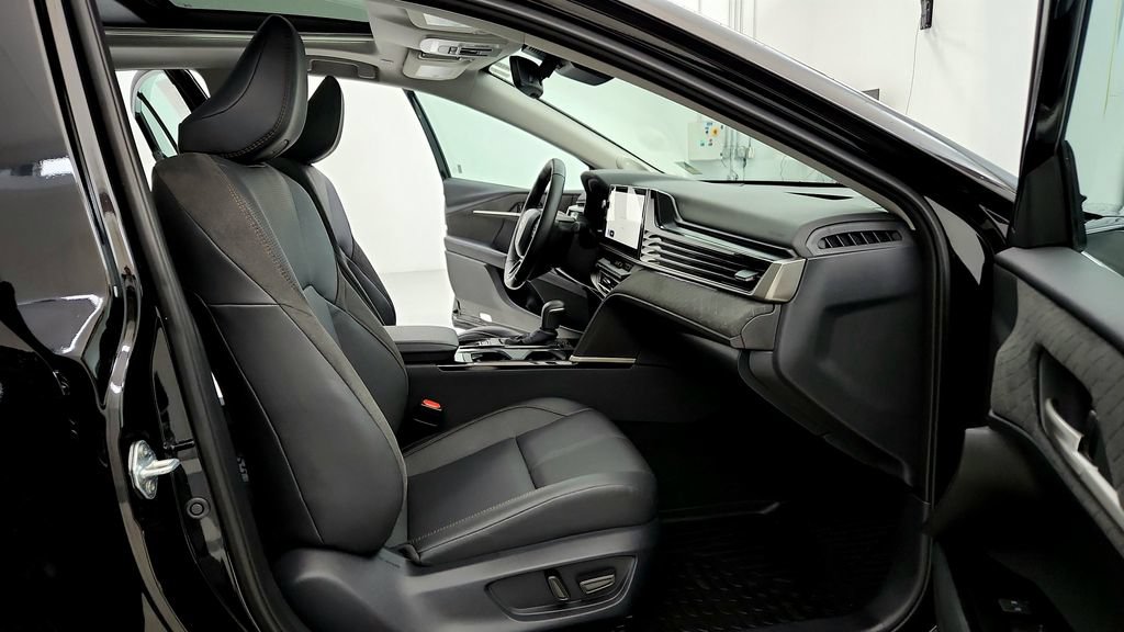 Certified 2025 Toyota Camry XLE w/ Premium Plus Package AWD/4WD image 25