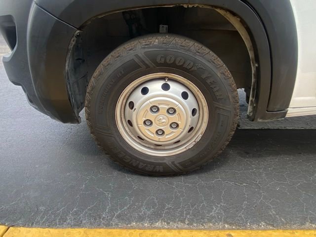 Used 2023 RAM ProMaster 2500 image 12