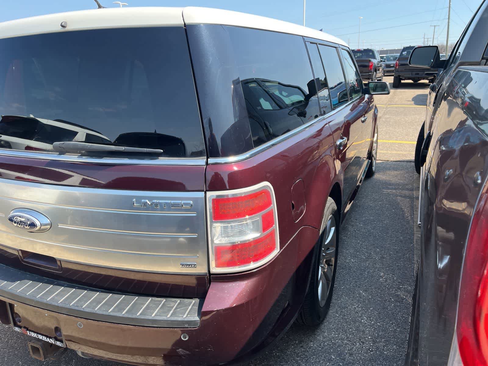 Used 2011 Ford Flex Limited w/ Trailer Tow Pkg Class III image 15