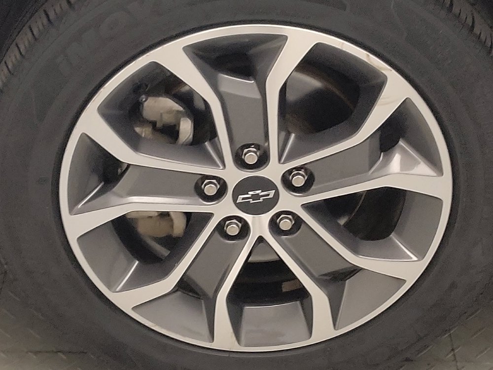 Used 2018 Chevrolet Sonic LT FWD image 31