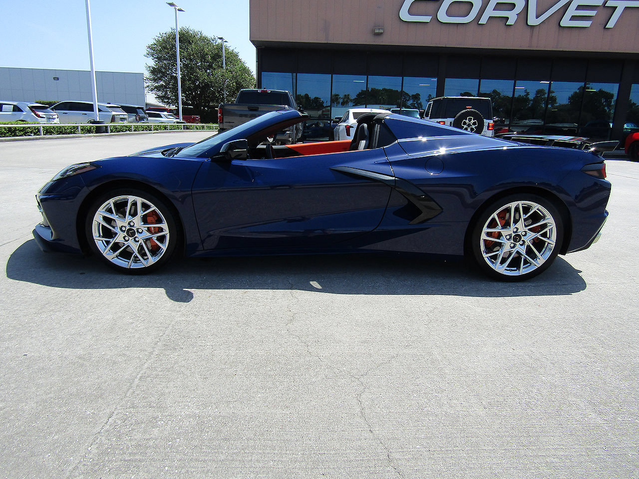 Used 2026 Chevrolet Corvette Stingray Premium Conv w/ Z51 Performance Package RWD image 8