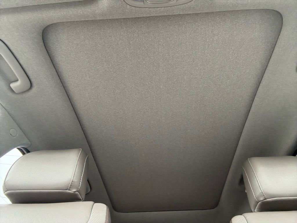 Used 2020 Hyundai Santa Fe Limited w/ Cargo Package image 42