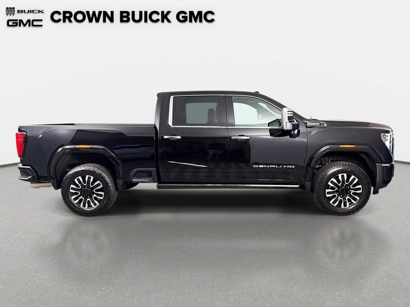 New 2026 GMC Sierra 2500 Denali Ultimate AWD/4WD image 4