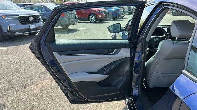 Used 2019 Honda Accord EX image 21