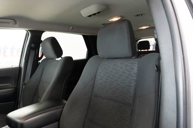 Used 2021 Dodge Durango SXT w/ 3rd Row Seating Group image 12