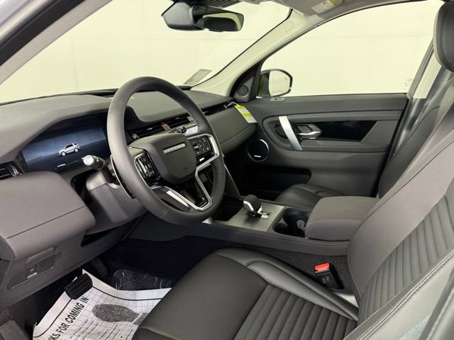 New 2025 Land Rover Discovery Sport S image 5