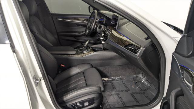 Used 2021 BMW 530i xDrive w/ Convenience Package AWD/4WD image 21