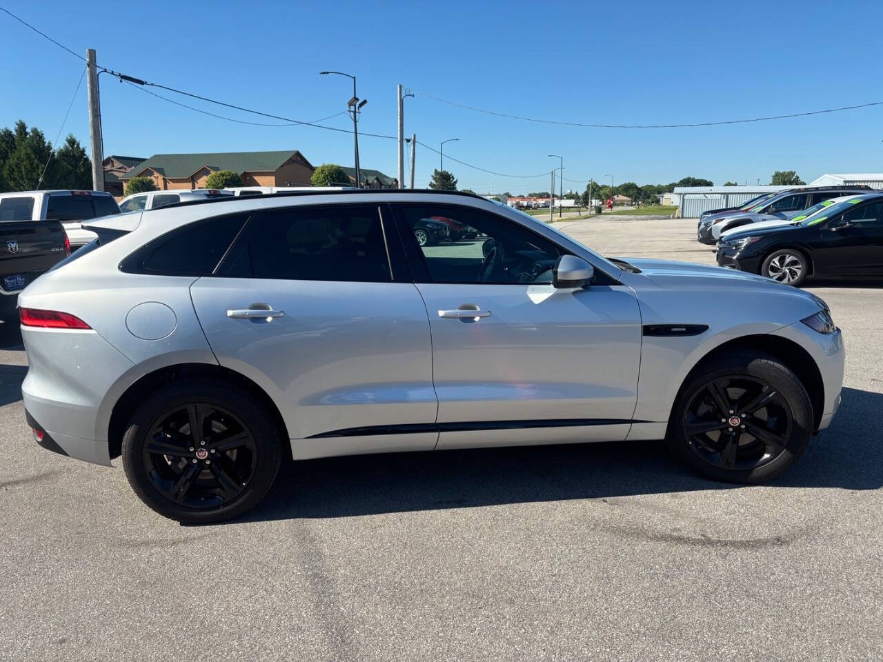 Used 2019 Jaguar F-PACE R-Sport AWD/4WD image 6