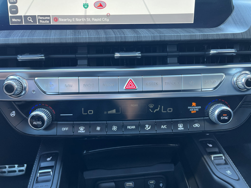 Used 2023 Kia Telluride SX image 24