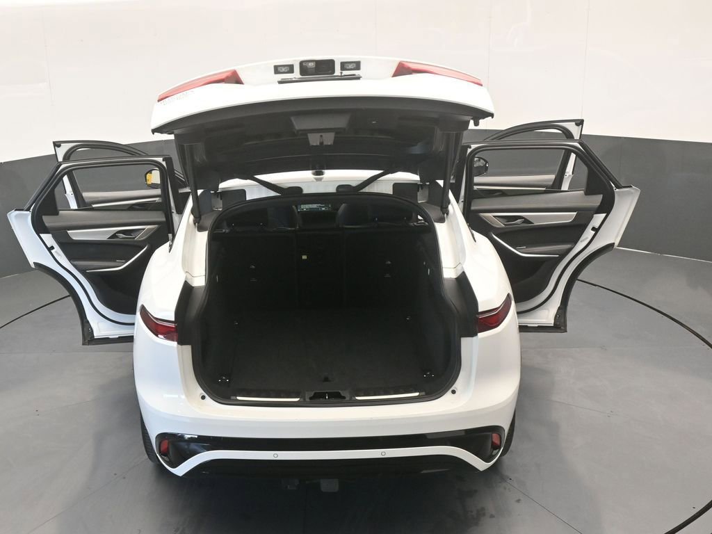 Used 2024 Jaguar F-PACE R-Dynamic S image 69