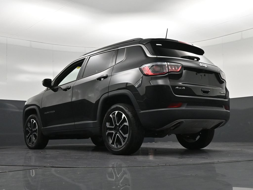 Used 2023 Jeep Compass Limited AWD/4WD image 25