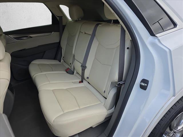 Used 2021 Cadillac XT5 Premium Luxury AWD/4WD image 14