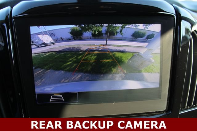 Used 2021 Chevrolet Traverse LT FWD image 5