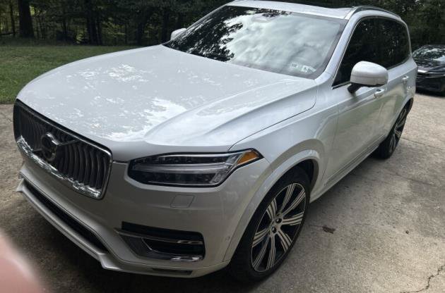 Used 2025 Volvo XC90 B6 Ultra w/ Protection Package AWD/4WD image 1