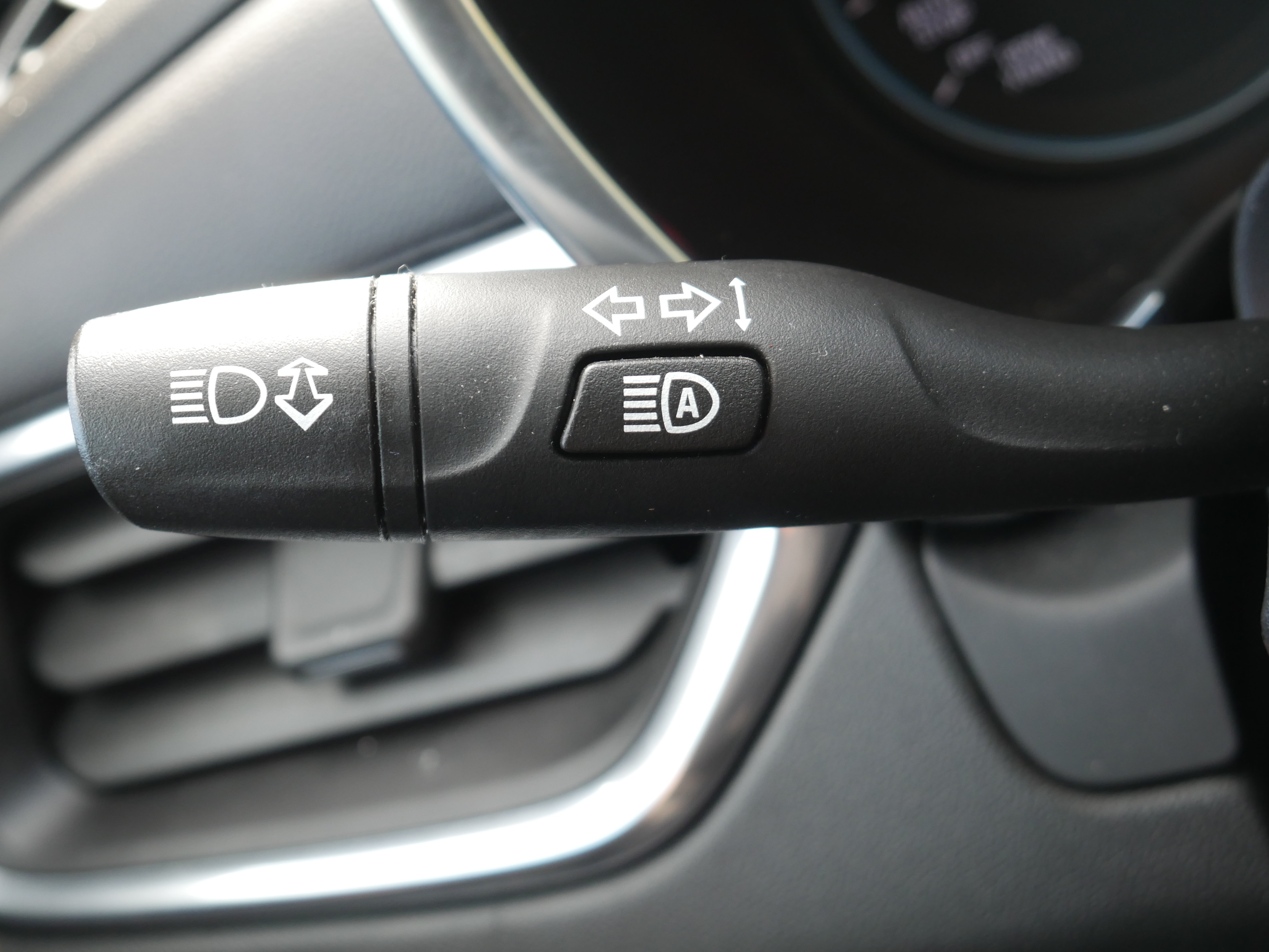Certified 2024 Chevrolet Equinox LT AWD/4WD image 25