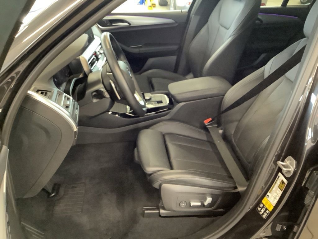 Used 2023 BMW X3 xDrive30i w/ Convenience Package AWD/4WD image 13