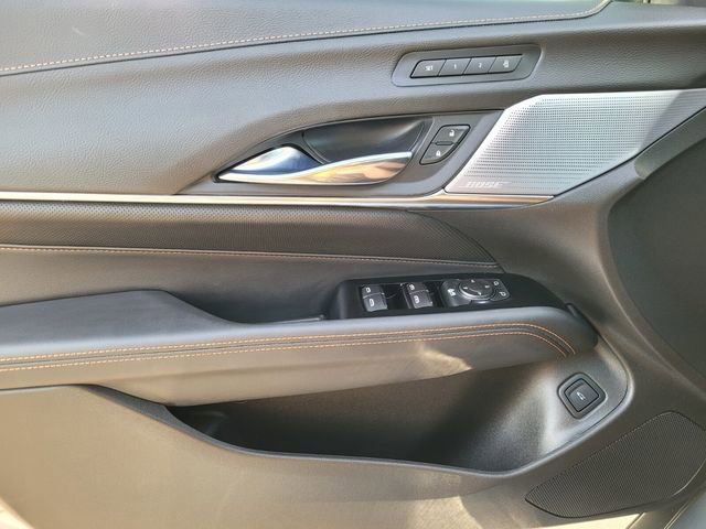 Used 2023 Cadillac CT4 V w/ Technology Package image 21