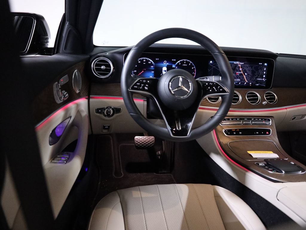 Used 2023 Mercedes-Benz E 350 4MATIC Sedan image 37