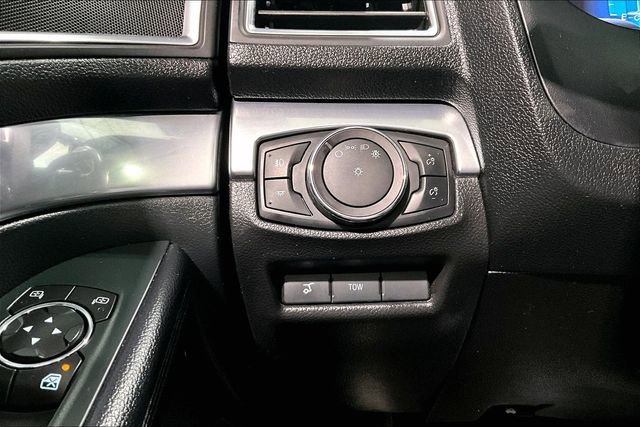 Used 2018 Ford Explorer Sport w/ Equipment Group 401A image 16