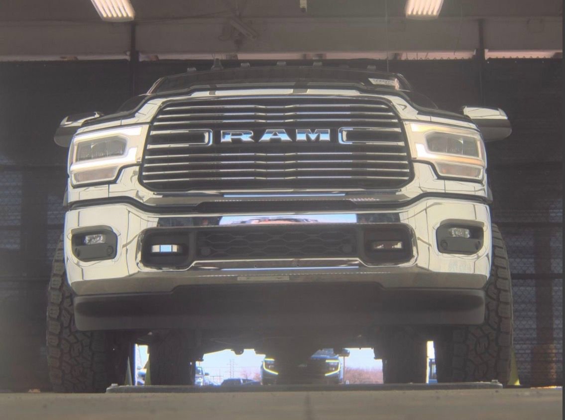 Used 2022 RAM 3500 Laramie image 14