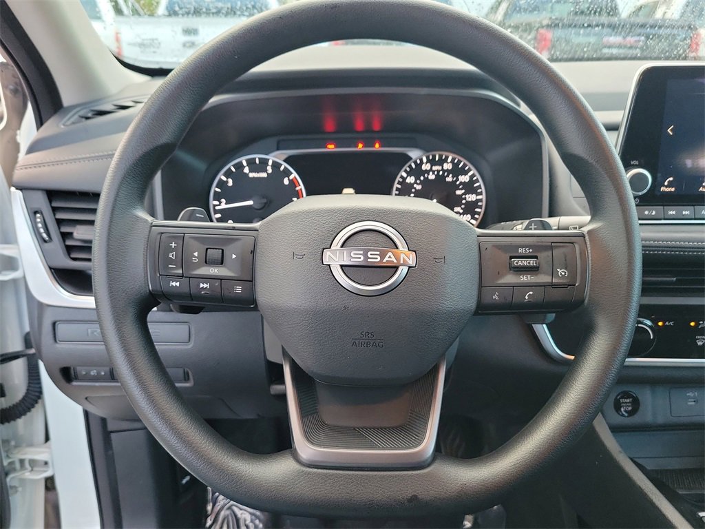 Certified 2025 Nissan Rogue S image 17