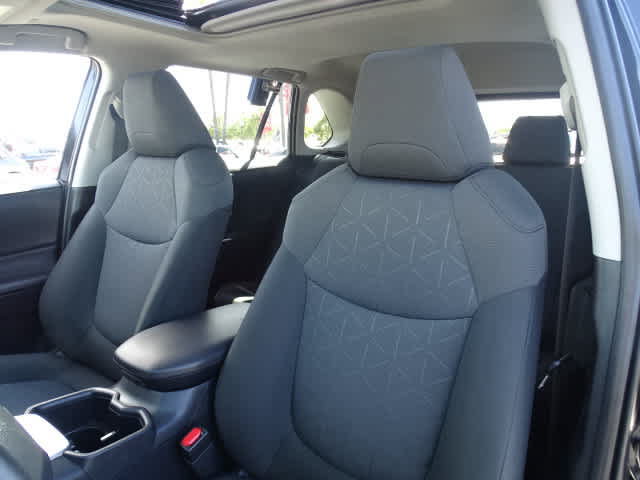 Certified 2025 Toyota RAV4 XLE w/ Convenience Package AWD/4WD image 19