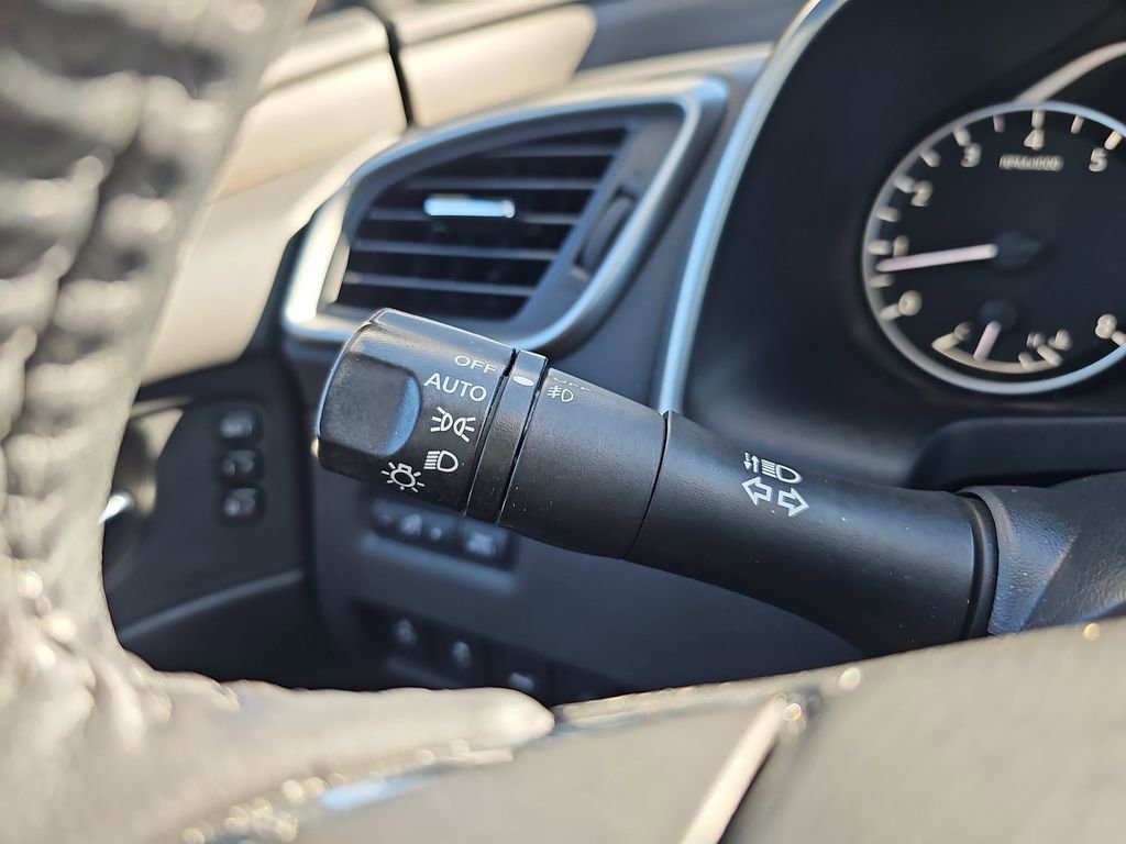 Used 2023 Nissan Murano Platinum w/ Cargo Package image 30