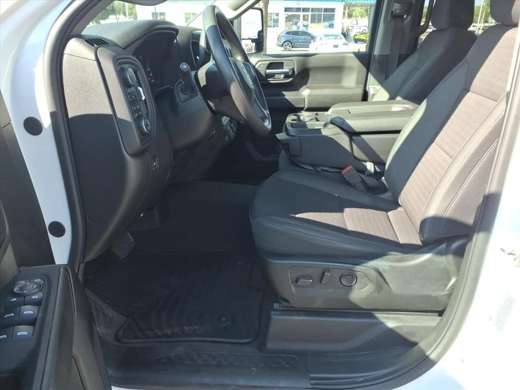 Used 2024 Chevrolet Silverado 2500 Custom w/ Custom Value Package AWD/4WD image 20