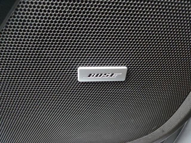 Used 2023 Chevrolet Traverse Premier w/ LPO, Floor Liner Package image 11