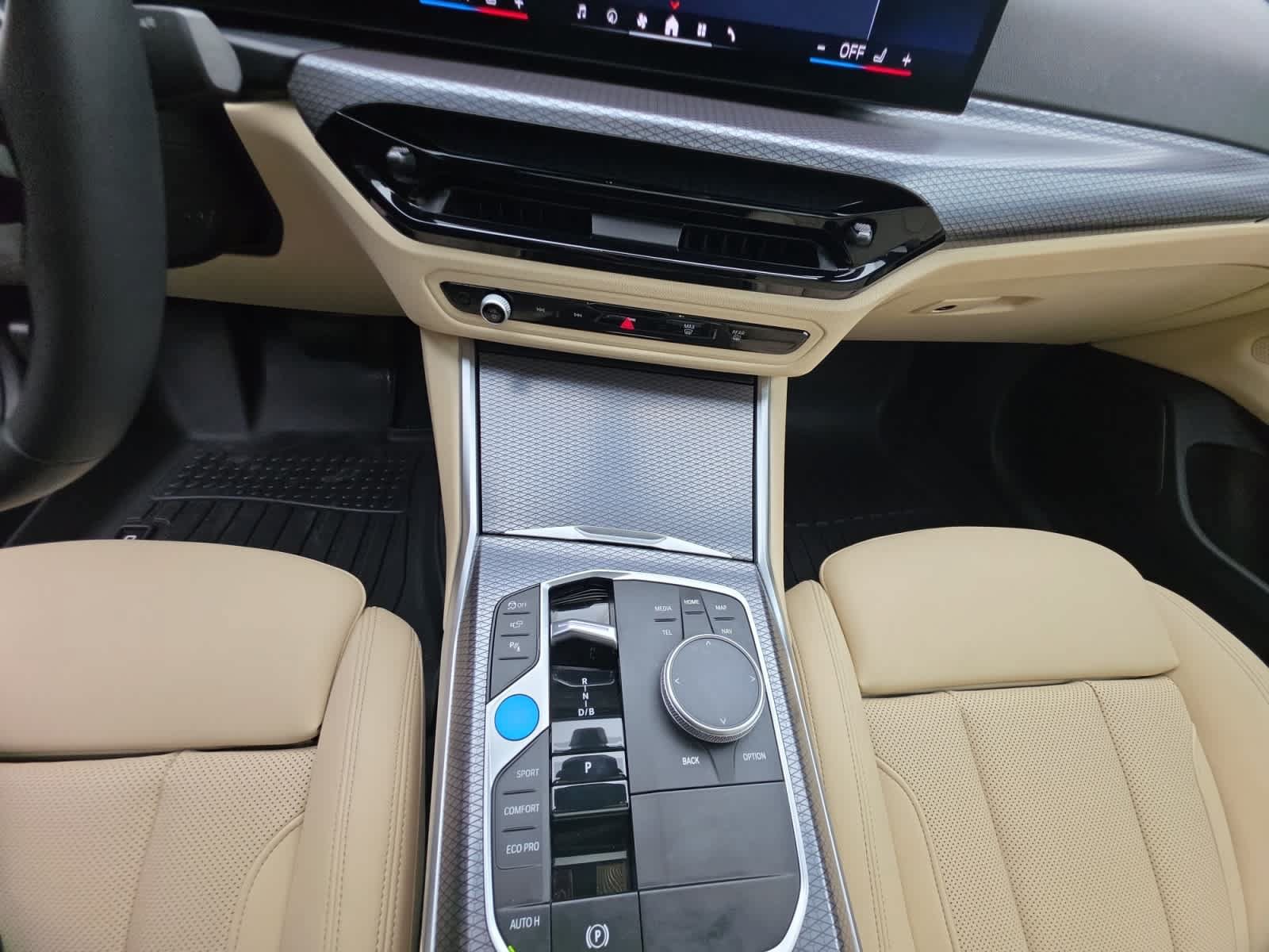 Used 2025 BMW i4 xDrive40i w/ Parking Assistance Package AWD/4WD image 17