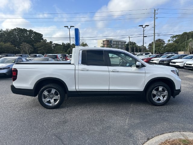 Certified 2025 Honda Ridgeline RTL image 7