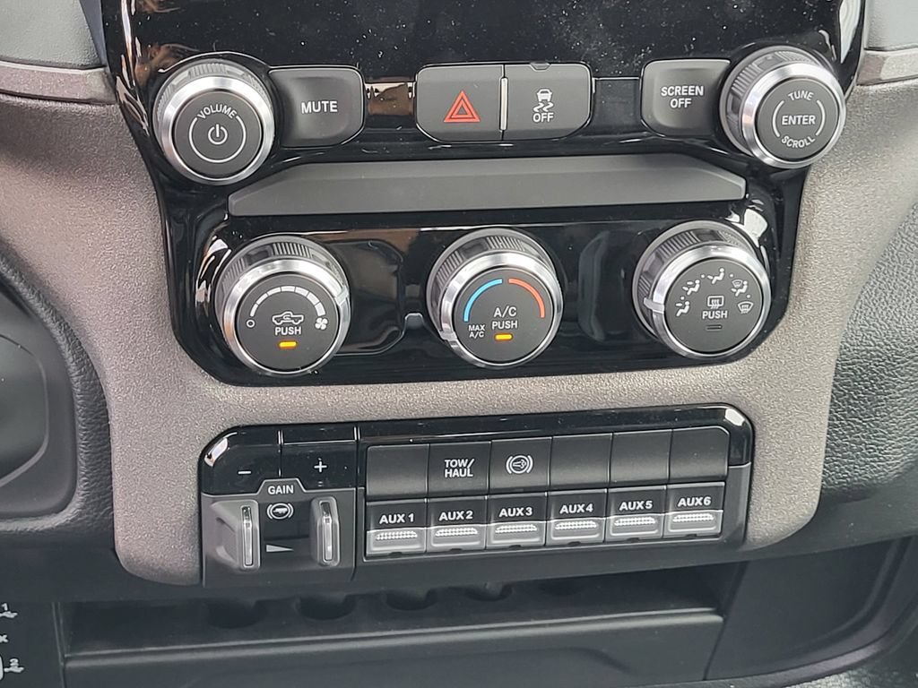 New 2026 RAM 2500 Tradesman AWD/4WD image 20