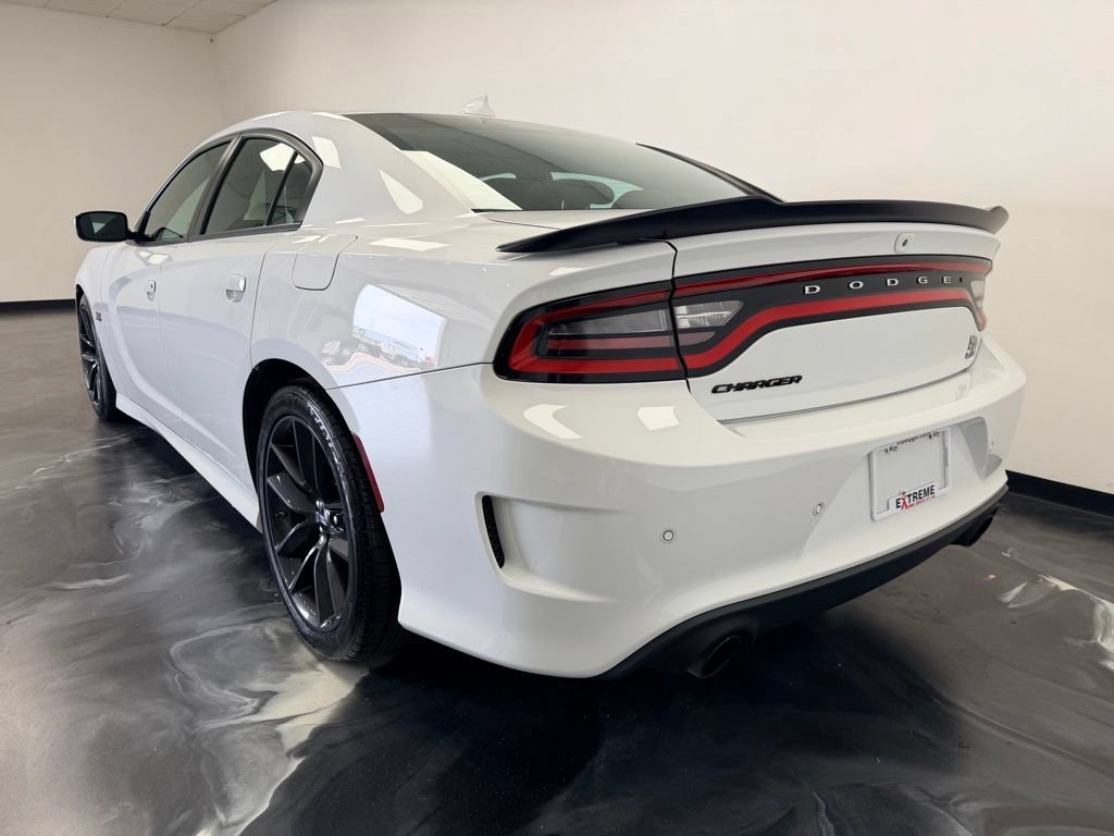 Used 2019 Dodge Charger Scat Pack RWD image 23