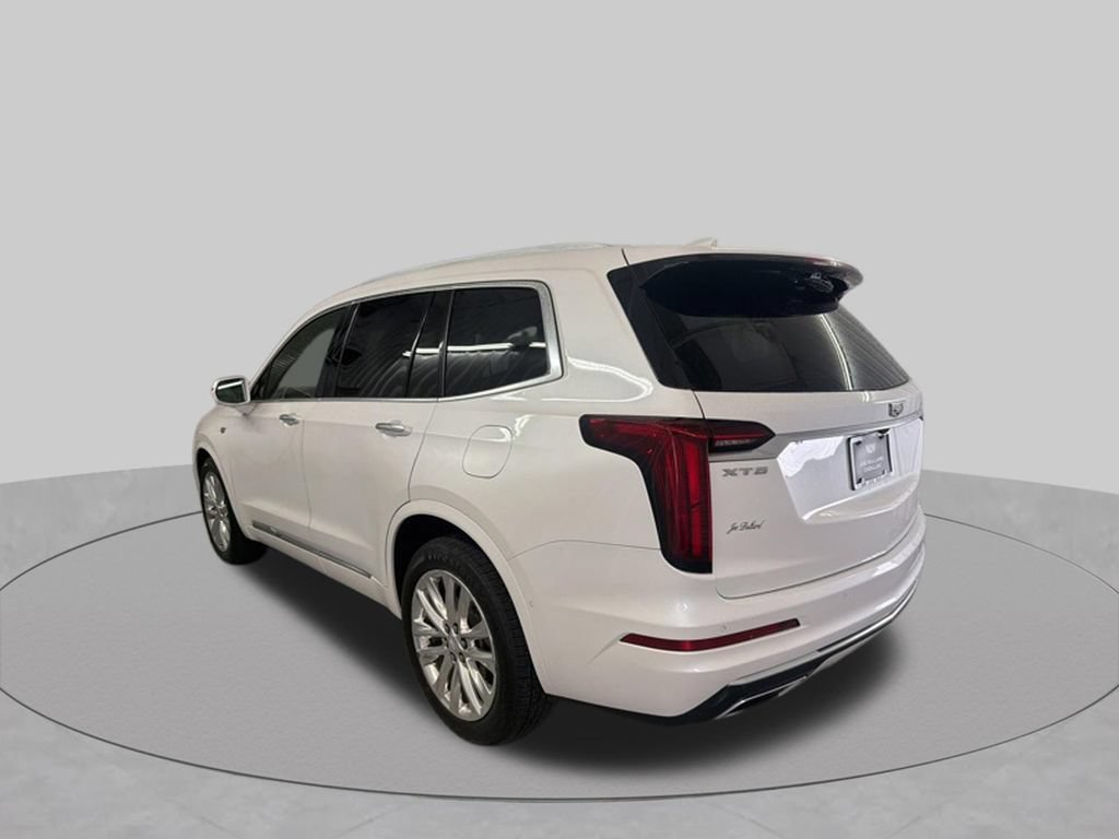 Used 2020 Cadillac XT6 Premium Luxury w/ Platinum Package FWD image 7