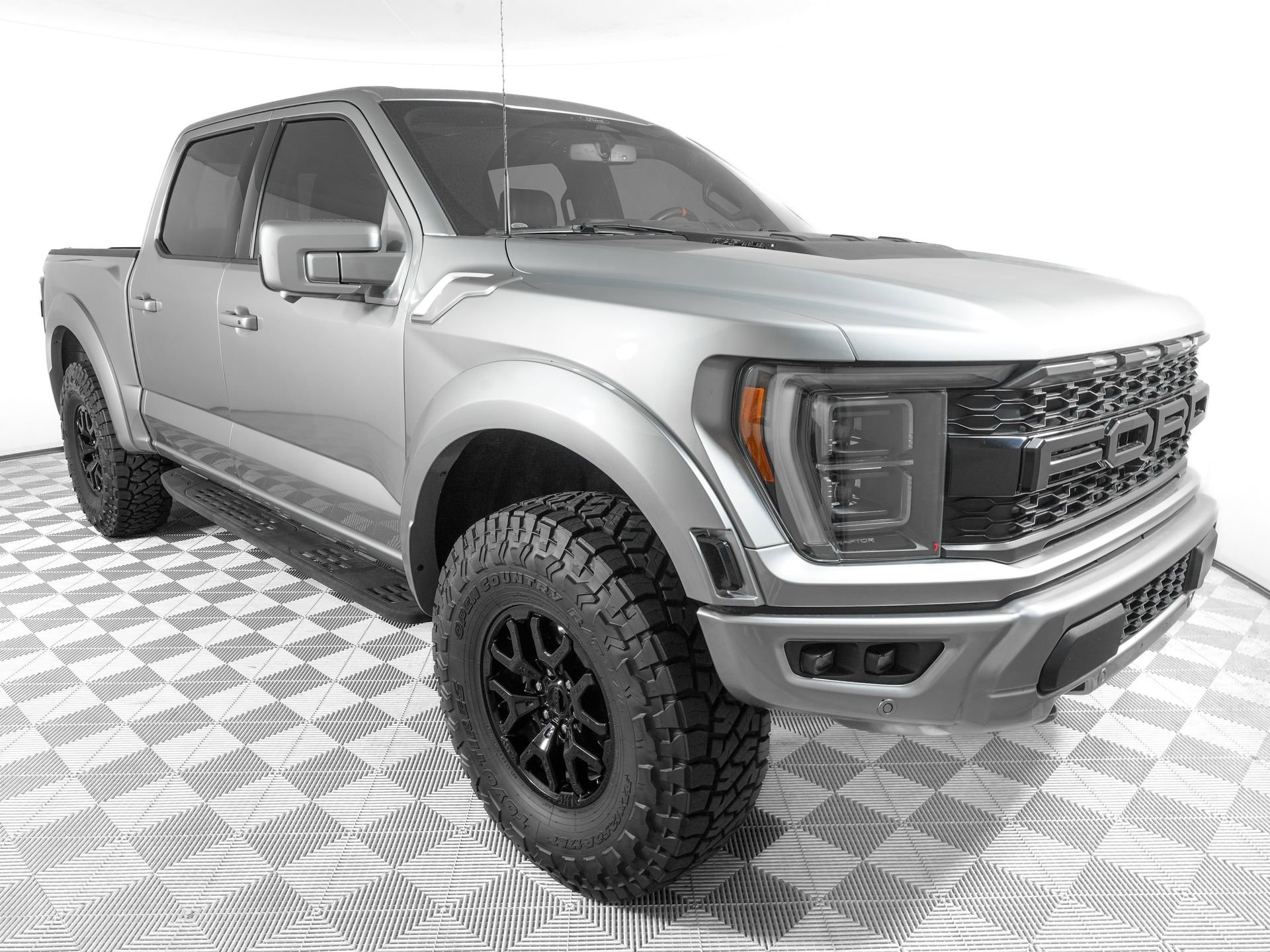 Used 2022 Ford F150 Raptor w/ Equipment Group 801A High image 3