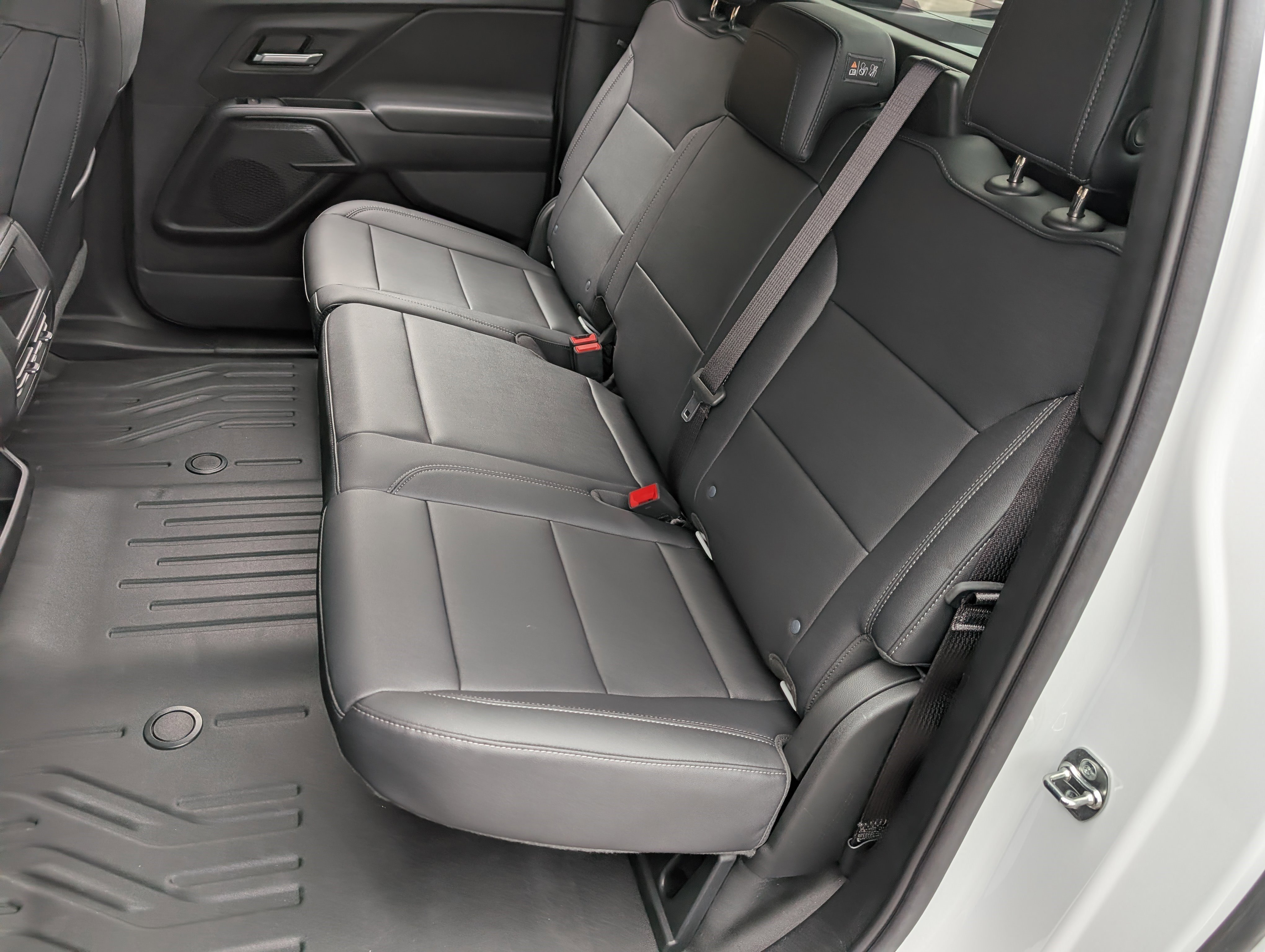 Used 2024 Chevrolet Silverado EV W/T image 14