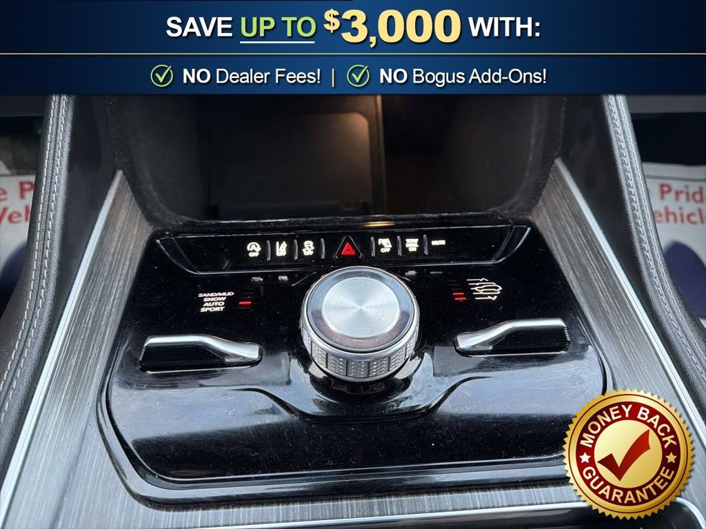 Used 2024 Jeep Wagoneer Series III image 28