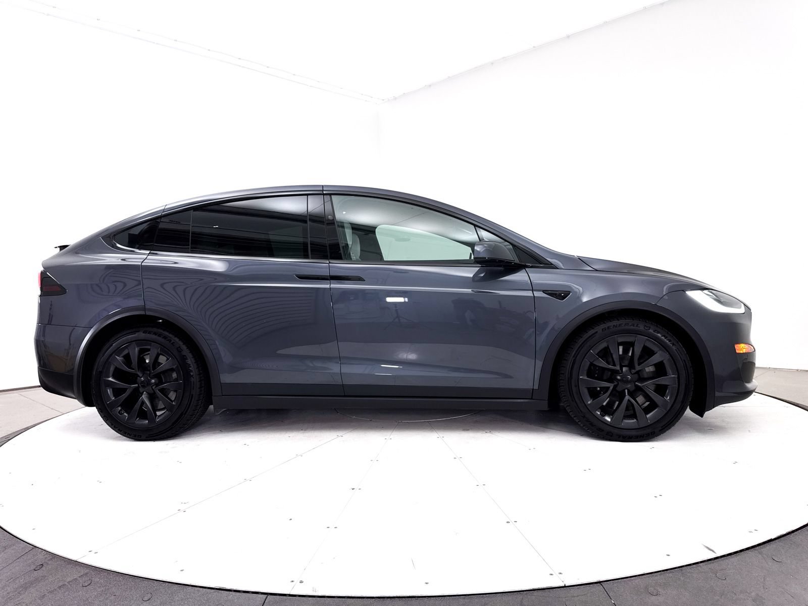 Used 2022 Tesla Model X AWD/4WD image 44