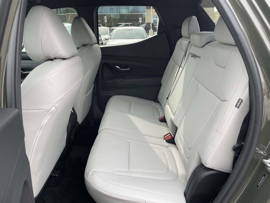 Certified 2025 Hyundai Santa Cruz SEL image 3