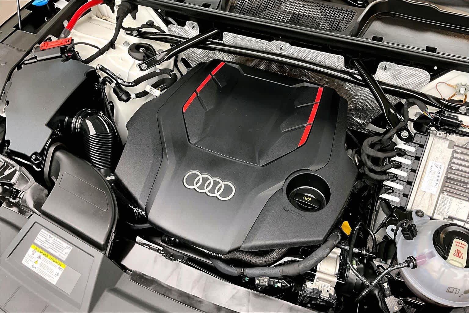 Used 2023 Audi SQ5 Premium Plus w/ Premium Plus Package AWD/4WD image 30