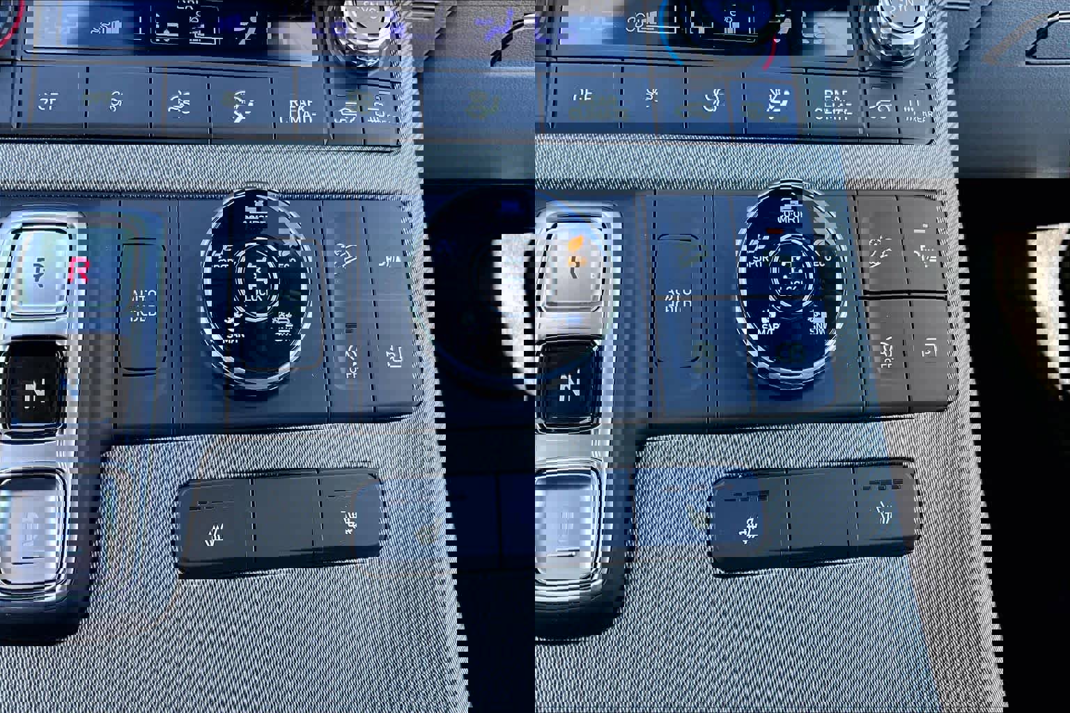 Used 2025 Hyundai Palisade SEL image 32