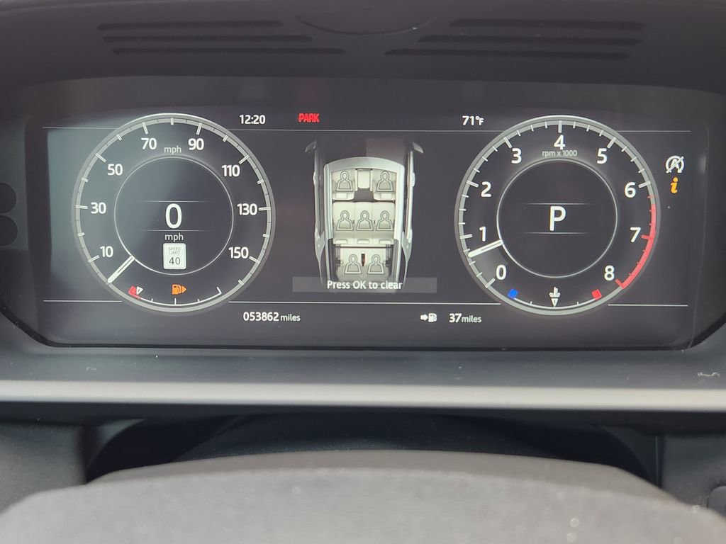 Used 2018 Land Rover Discovery HSE image 15